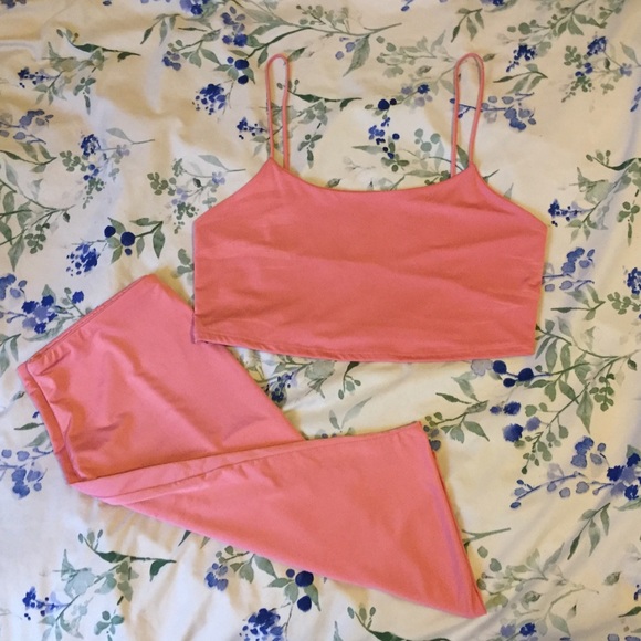 Fashion Nova skirt-and-top matching set in “coral” - Picture 3 of 5
